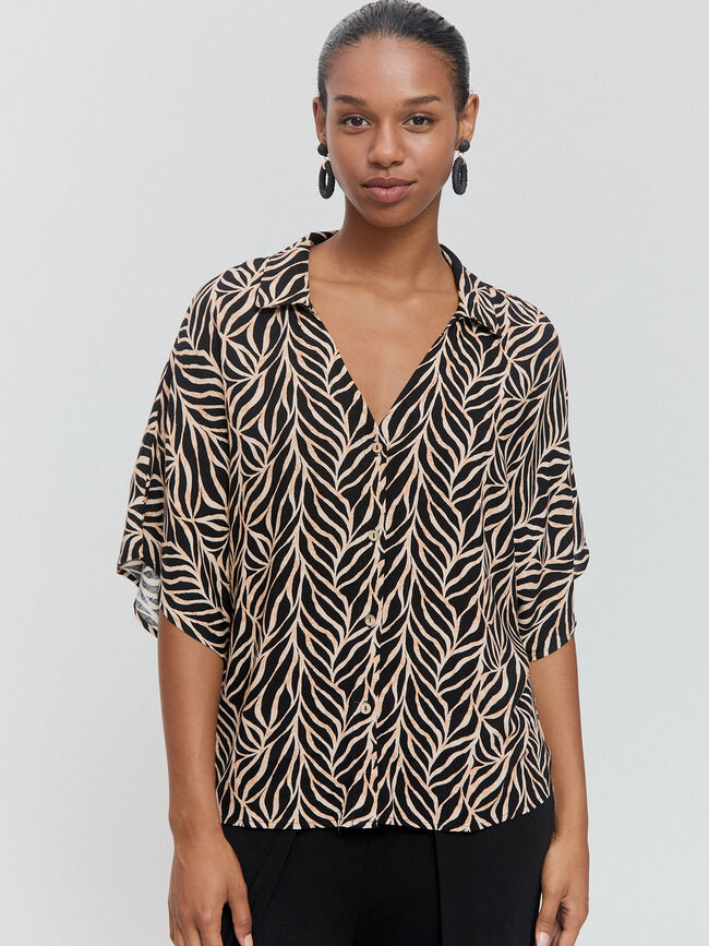 CAMISA MANGA JAPONESA Negro