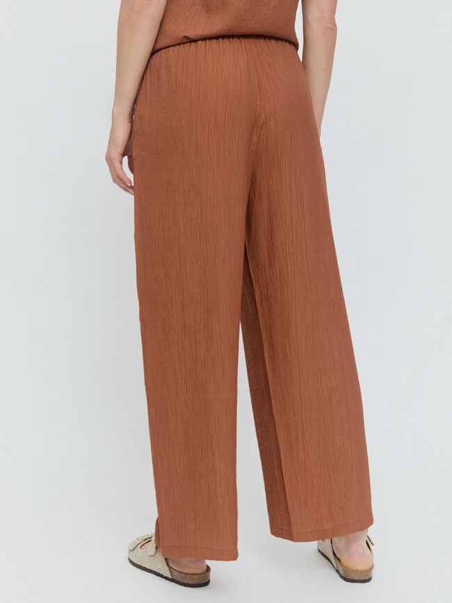 PANTALÓN RÚSTICO BOLSILLOS Tierra tostado