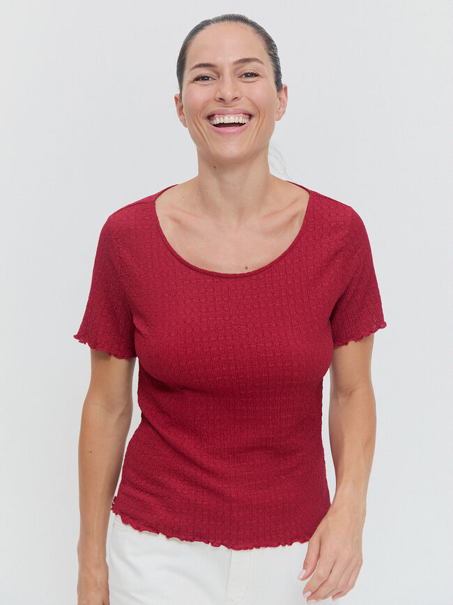 CAMISETA TEXTURA Rojo Cereza